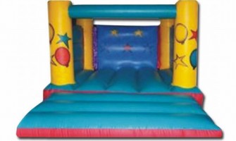 How Should You Respond If a Bouncy Castle Deflates During Use?