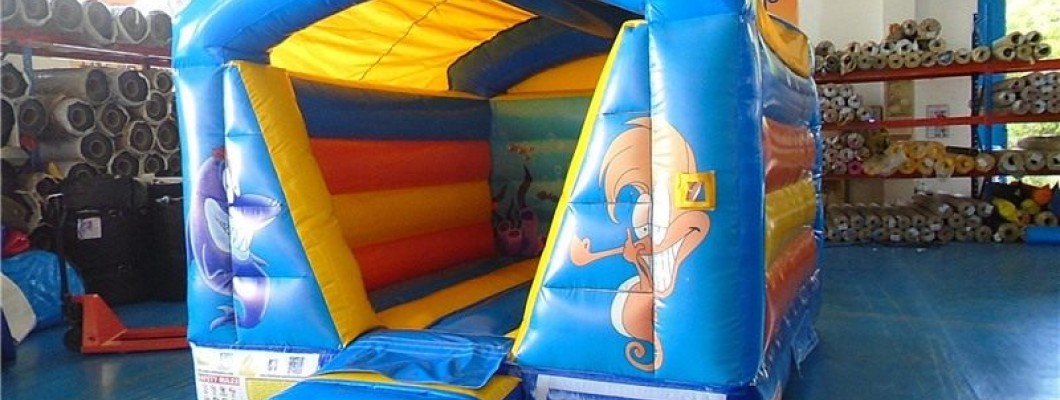 How to Properly Dismantle a Bouncy Castle: A Complete Tutorial How to Properly Dismantle a Bouncy Castle: A Complete Tutorial